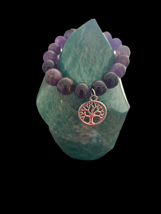Women’s amethyst beaded bracelet
