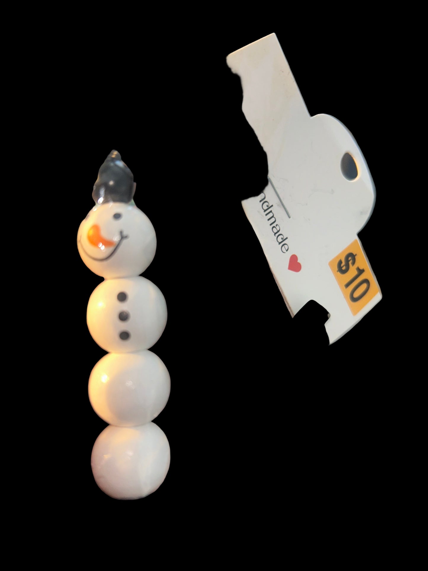 Christmas keychains (if not specified when ordering, you will get a random one)